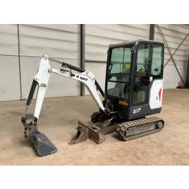 ELADVA! Bobcat E17 minikotró 1/29
