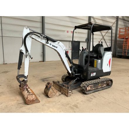 ELADVA! Bobcat E19 minikotró 1/30