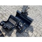 Takeuchi TB210 R minikotró 1/31