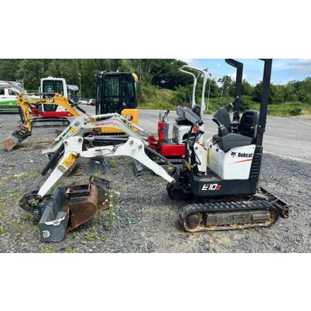 Bobcat E10 Z minikotró 1/66