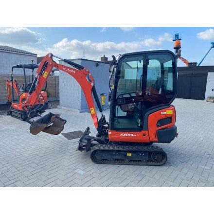 Kubota KX019-4 minikotró 1/76