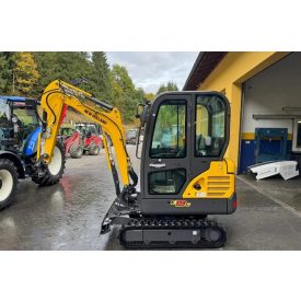 New Holland E19 C minikotró (+Forgató adapter+Kanál) 1/80