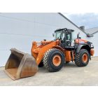 Hitachi ZW310-6 gumikerekes rakodó 10/13