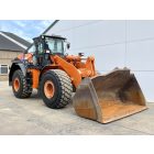 Hitachi ZW310-6 gumikerekes rakodó 10/13