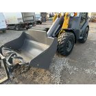 Mecalac AX700 gumikerekes rakodó 10/14