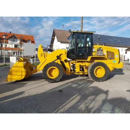 Caterpillar 926M gumikerekes rakodó 10/17