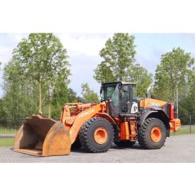 Hitachi ZW330-6 gumikerekes rakodó 10/20