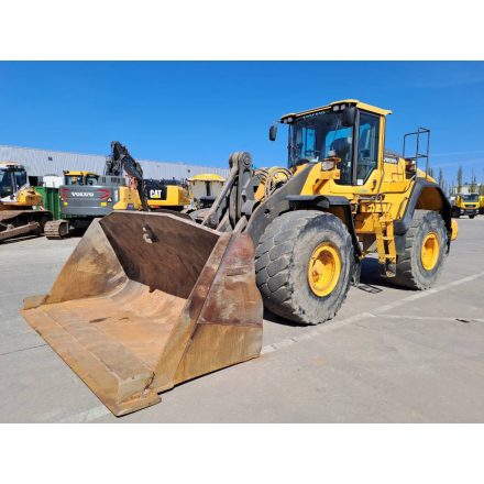 Volvo L150 H gumikerekes rakodó 10/20