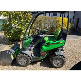 Avant 225 gumikerekes rakodó 10/22