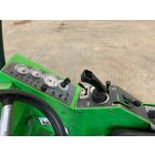 Avant R28 gumikerekes rakodó 10/23