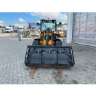 JCB 407 gumikerekes rakodó 10/25