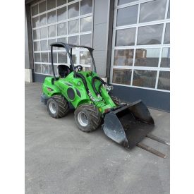 Avant 635 gumikerekes rakodó 10/3