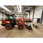 Kubota R082 gumikerekes rakodó 10/34