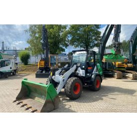 Bobcat L85 gumikerekes rakodó 10/36