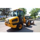 JCB 407 gumikerekes rakodó 10/37