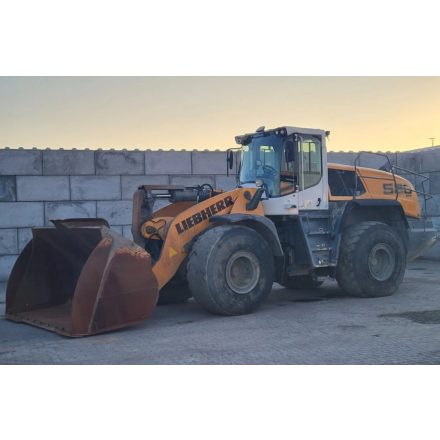 Liebherr L580 gumikerekes rakodó 10/39