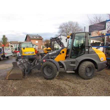 Mecalac AF1050 gumikerekes rakodó 10/39