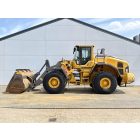 Volvo L180H gumikerekes rakodó 10/40