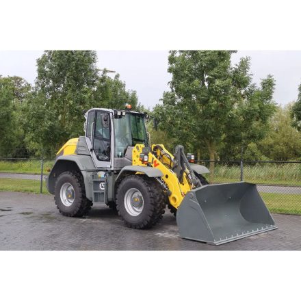 Wacker Neuson WL95 gumikerekes rakodó 10/50