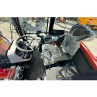 Kubota R070 gumikerekes rakodó 10/51