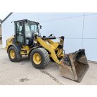 Caterpillar 908M gumikerekes rakodó 10/57-Kattints ide!