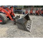 Kubota R085 gumikerekes rakodó 10/6