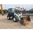 Caterpillar 906M gumikerekes rakodó 10/7