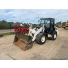 Caterpillar 906M gumikerekes rakodó 10/7