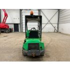 Avant 523 gumikerekes rakodó 10/8