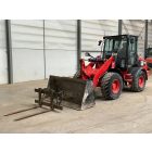 CAT 908M gumikerekes rakodó 10/9