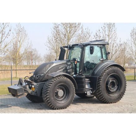 Valtra T234 D Unlimited traktor 13/19