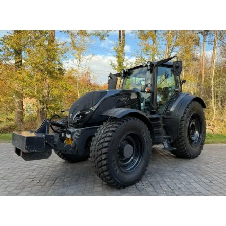 Valtra T234 D Unlimited traktor 13/3