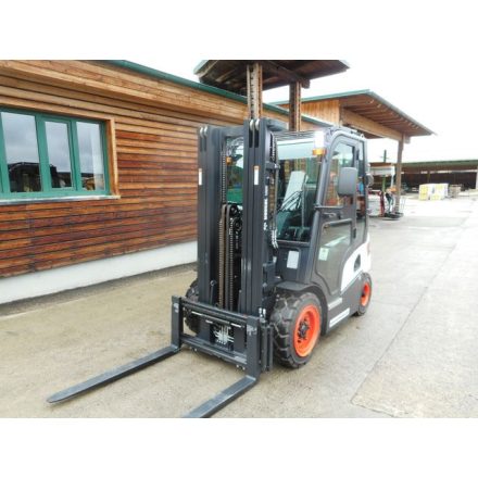 Bobcat D25 NXP targonca 14/10-Kattints ide!