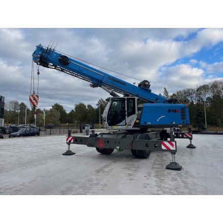 Sennebogen 643E gumikerekes daru 14/29