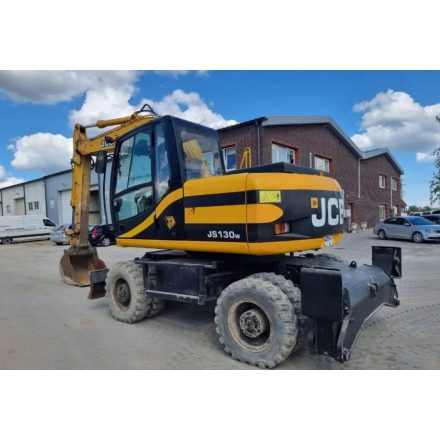 JCB JS130 W gumikerekes kotró 15/37