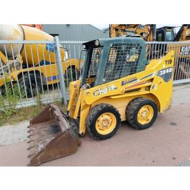 ELADVA!  Gehl 3840 csúszókormányzású gép 15/7