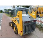 ELADVA!  Gehl 3840 csúszókormányzású gép 15/7