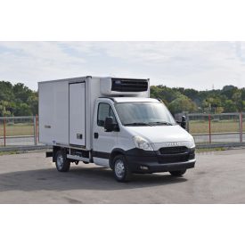   Iveco Daily 35S13 kishaszongépjármű - kisteherautó (Dobozos, hűtős) 16/26