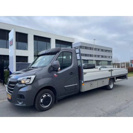 Renault Master kishaszongépjármű 16/9