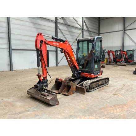 Kubota U27-4 kotrógép 2/3