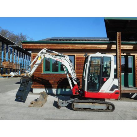 Takeuchi TB225 kotrógép 2/38