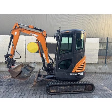 ELADVA! Case CX26 C kotrógép 2/54