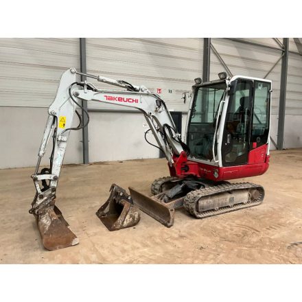 Takeuchi TB230 kotrógép 2/7