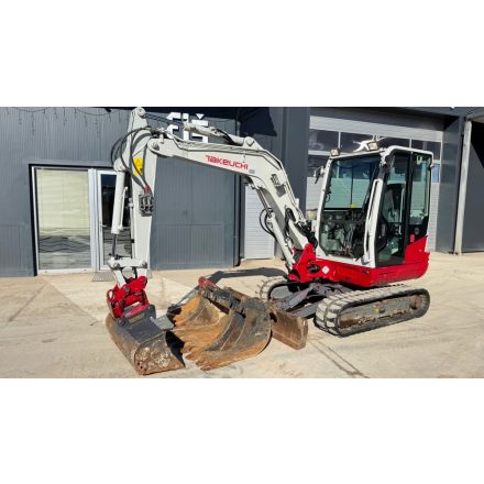 Takeuchi TB240 kotrógép (+Powertilt!) 3/1