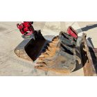 Takeuchi TB240 kotrógép (+Powertilt!) 3/1