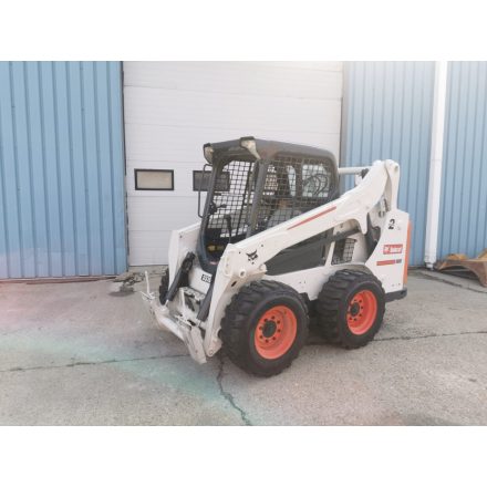 FOGLALVA! Bobcat S570 csúszókormányzású gép 4/11