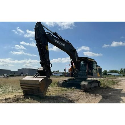 Volvo EC250 EL láncos kotró (Hybrid) 6/12