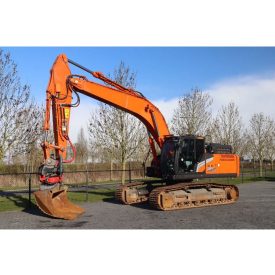 Hitachi ZX300 LC-7 láncos kotró 6/3