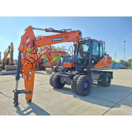 Doosan DX160 W-7 gumikerekes kotró 8/1