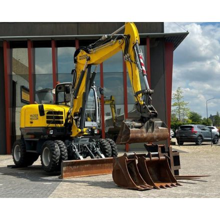 ELADVA! Wacker Neuson EW100 (Powertilt! + Kanál csomag) gumikerekes kotró 8/14